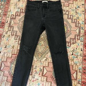 Madewell 9" High Rise Rip Knee Skinny Jeans